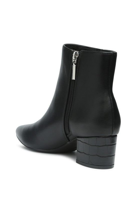 THALIA SLEEK BOOTS